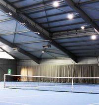 referenz halle sanierung tennishalle dachdecker flaschner maler lichkuppeln 02